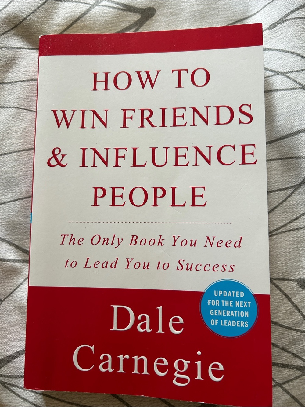 New book How to Win Friends & Influence People Paperback